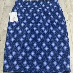 LuLaRoe Medium Cassie